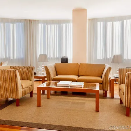 Hotel Ac Palacio By Marriott 4*