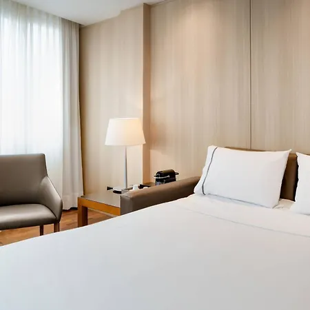 Ac Palacio By Marriott Hotel Málaga